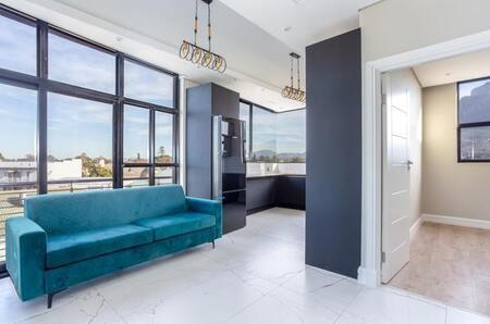 2 Bedroom Apartment in Mowbray