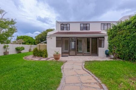 3 Bedroom Townhouse in Meadowridge