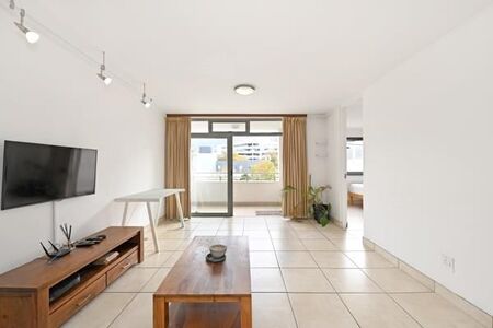 2 Bedroom Apartment in Claremont