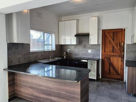 3 Bedroom House in Rondebosch