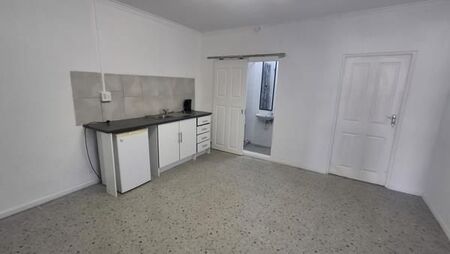 0.5 Bedroom Flat in Thornton
