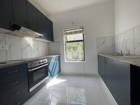 2 Bedroom Apartment in Burgundy Estate