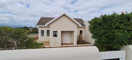 4 Bedroom House in Heldervue