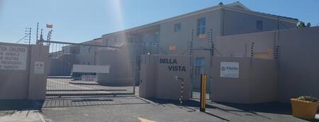 2 Bedroom Apartment in Bothasig