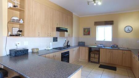 3 Bedroom House in Zevenzicht