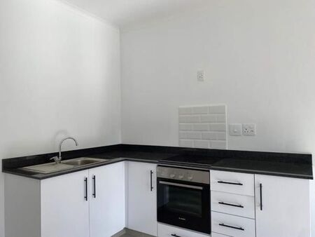 2 Bedroom Apartment in Waterfall