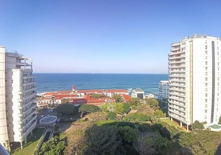 2 Bedroom Apartment in Umhlanga Rocks