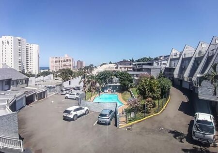 3 Bedroom Duplex in Umhlanga Rocks