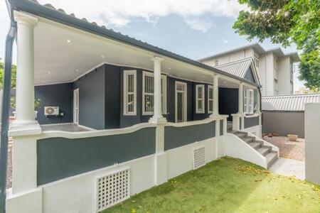 4 Bedroom House in Morningside