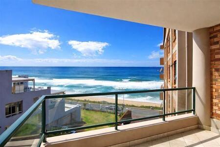 3 Bedroom Apartment in Umdloti Beach