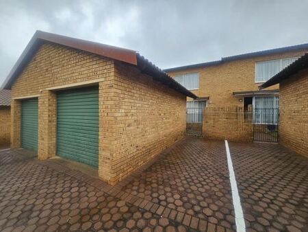 2 Bedroom Townhouse in Rangeview