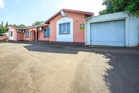 3 Bedroom House in Everest Heights