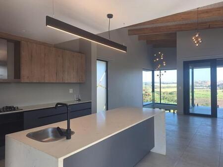 4 Bedroom House in Palm Lakes Estate