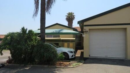 3 Bedroom Townhouse in Strubens Valley