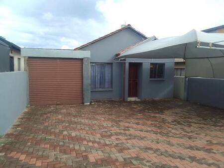 2 Bedroom House in Soshanguve