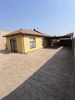 3 Bedroom House in Soshanguve