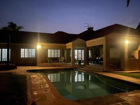 5 Bedroom House in Meyerspark