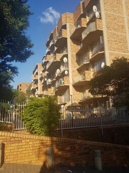 2 Bedroom Apartment in Wonderboom South