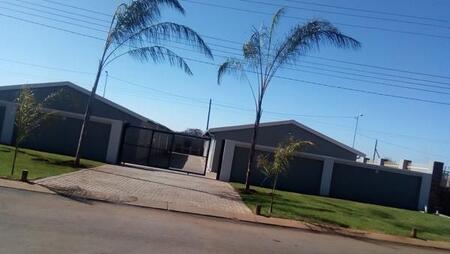 Bachelor apartment in Ga-rankuwa