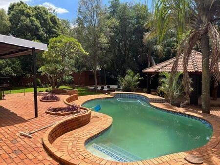 4 Bedroom House in Florauna