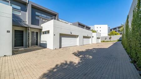 3 Bedroom Townhouse in Hurlingham
