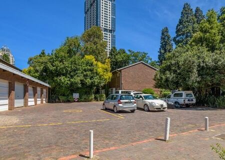 2 Bedroom Apartment in Sandown