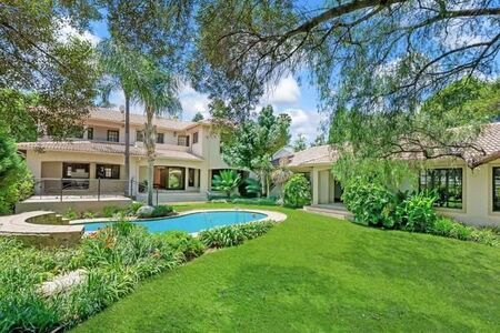 4 Bedroom House in Fourways Gardens