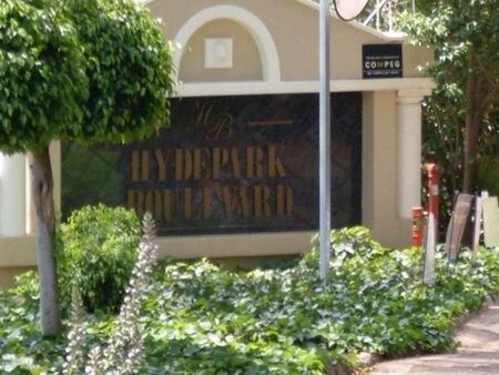 2 Bedroom Apartment in Hyde Park