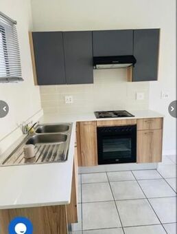 2 Bedroom Apartment in Linbro Park