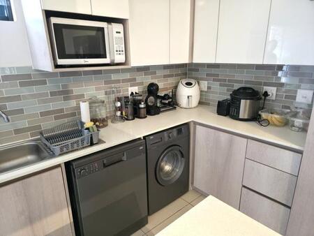 2 Bedroom Apartment in Bryanston