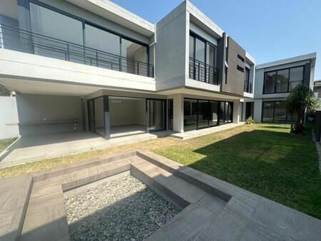 4 Bedroom Cluster in Sandown