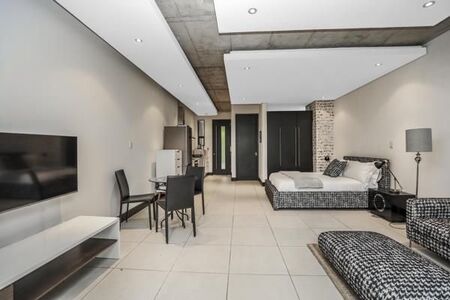 Studio Apartment in Melrose Arch
