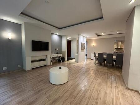 2 Bedroom Apartment in Melrose Arch