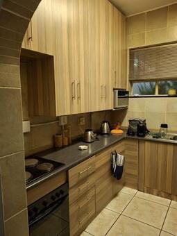 2 Bedroom Apartment in Parktown