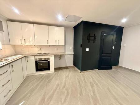 Studio apartment in Bordeaux