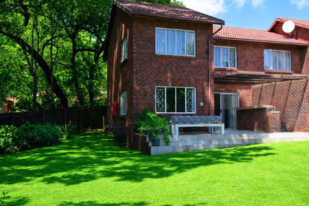 2 Bedroom Duplex in Bergbron