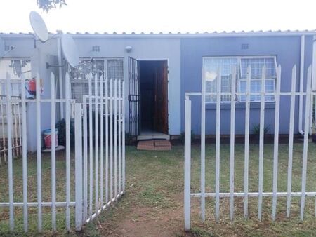 2 Bedroom Townhouse in Ridgeway