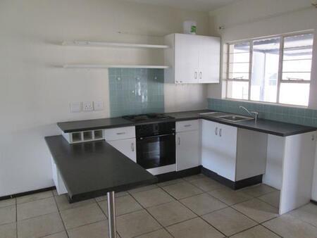 1 Bedroom Townhouse in Brenthurst