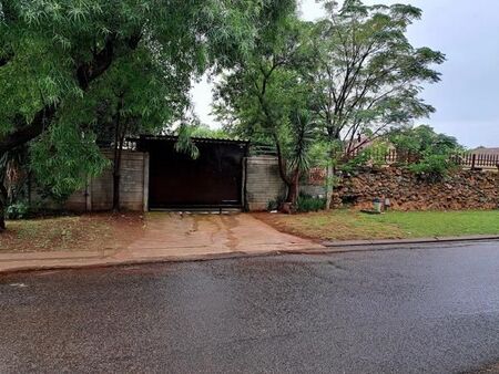 2 Bedroom House in Mayberry Park