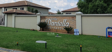 2 Bedroom Townhouse in Meyersdal