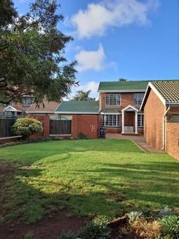 3 Bedroom House in Clubview