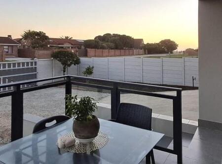 3 Bedroom House in Seaview