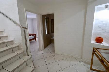 2 Bedroom Apartment in Paradise Beach