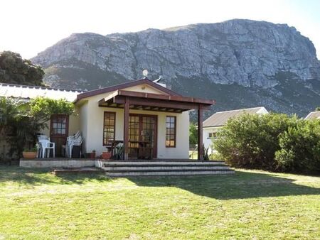 3 Bedroom House in Bettys Bay