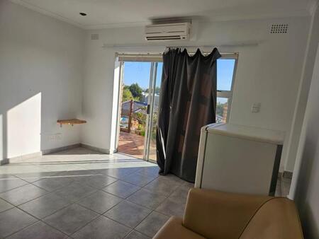 1 Bedroom Cluster in Plattekloof
