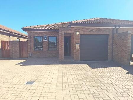 3 Bedroom Townhouse in Soneike