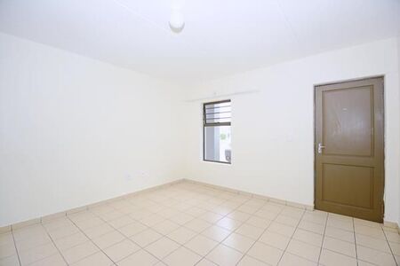 2 Bedroom Apartment in Parklands North