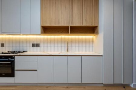 1 Bedroom Apartment in Waterfront