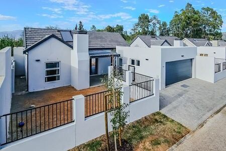 3 Bedroom House in Paarl