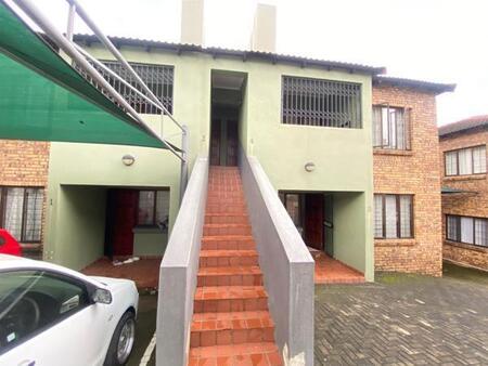 2 Bedroom House in Sonheuwel